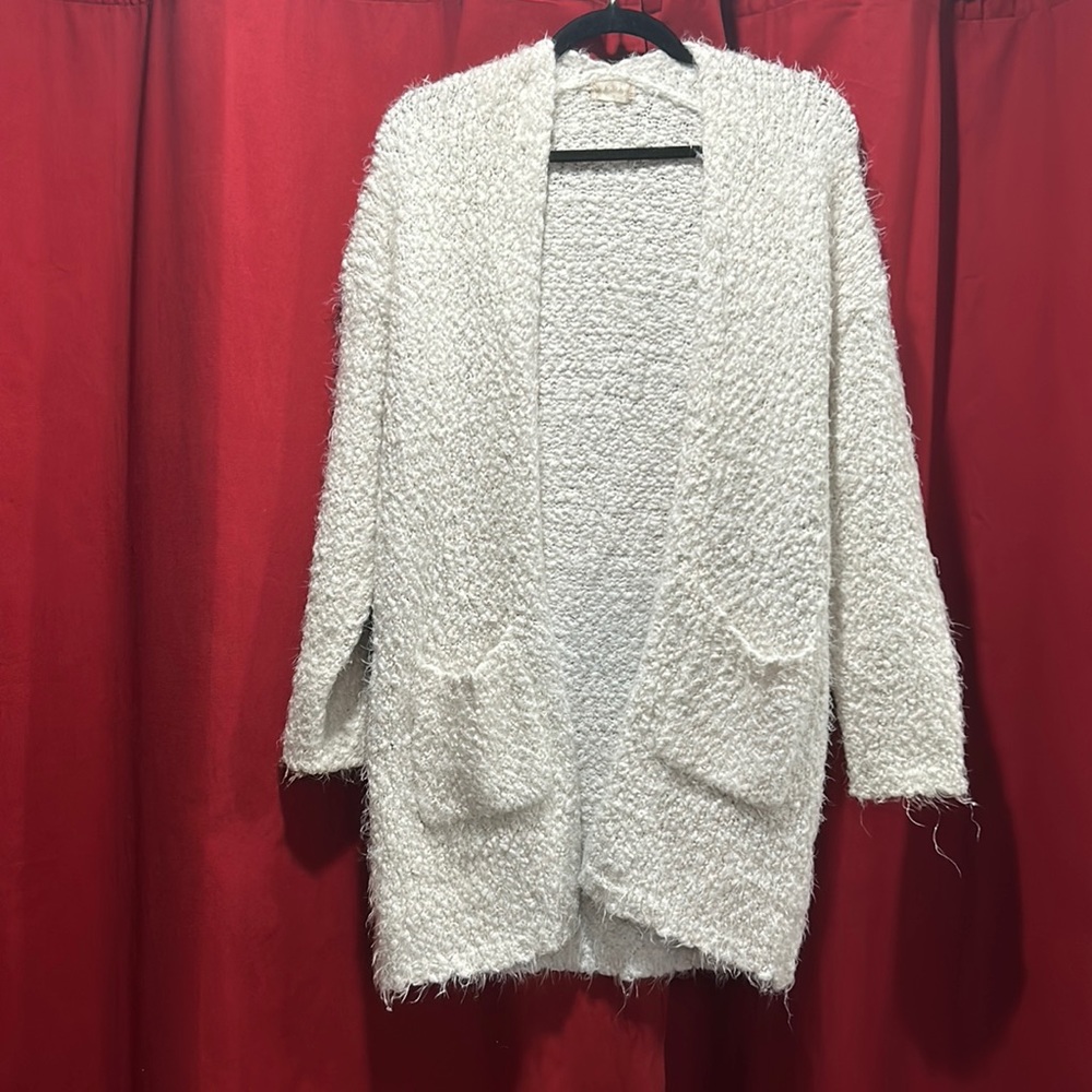 Fuzzy Cream/White Cardigan